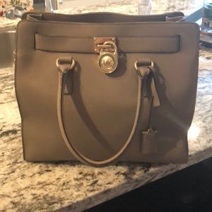 Michael Kors tote
